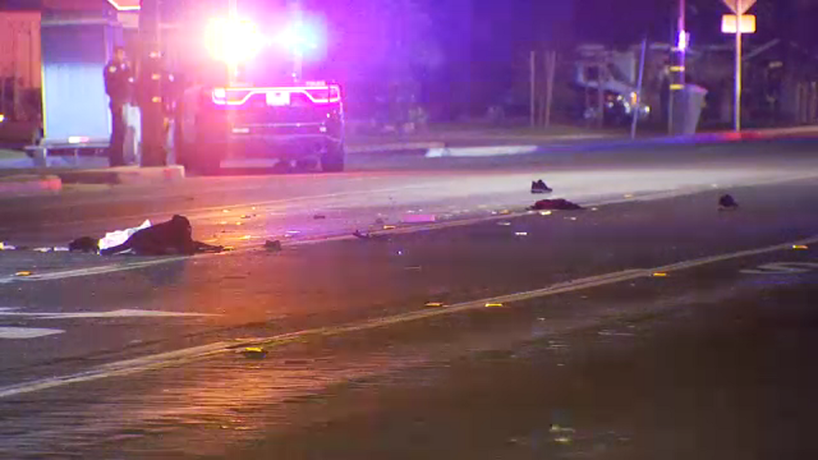 Man dies after being hit by vehicle in Fresno, police say - ABC30 Fresno