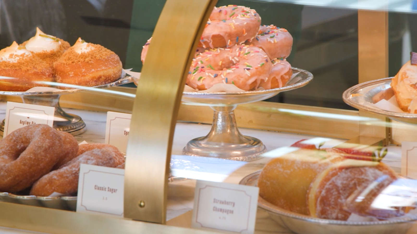 New gourmet donut shop takes over San Francisco