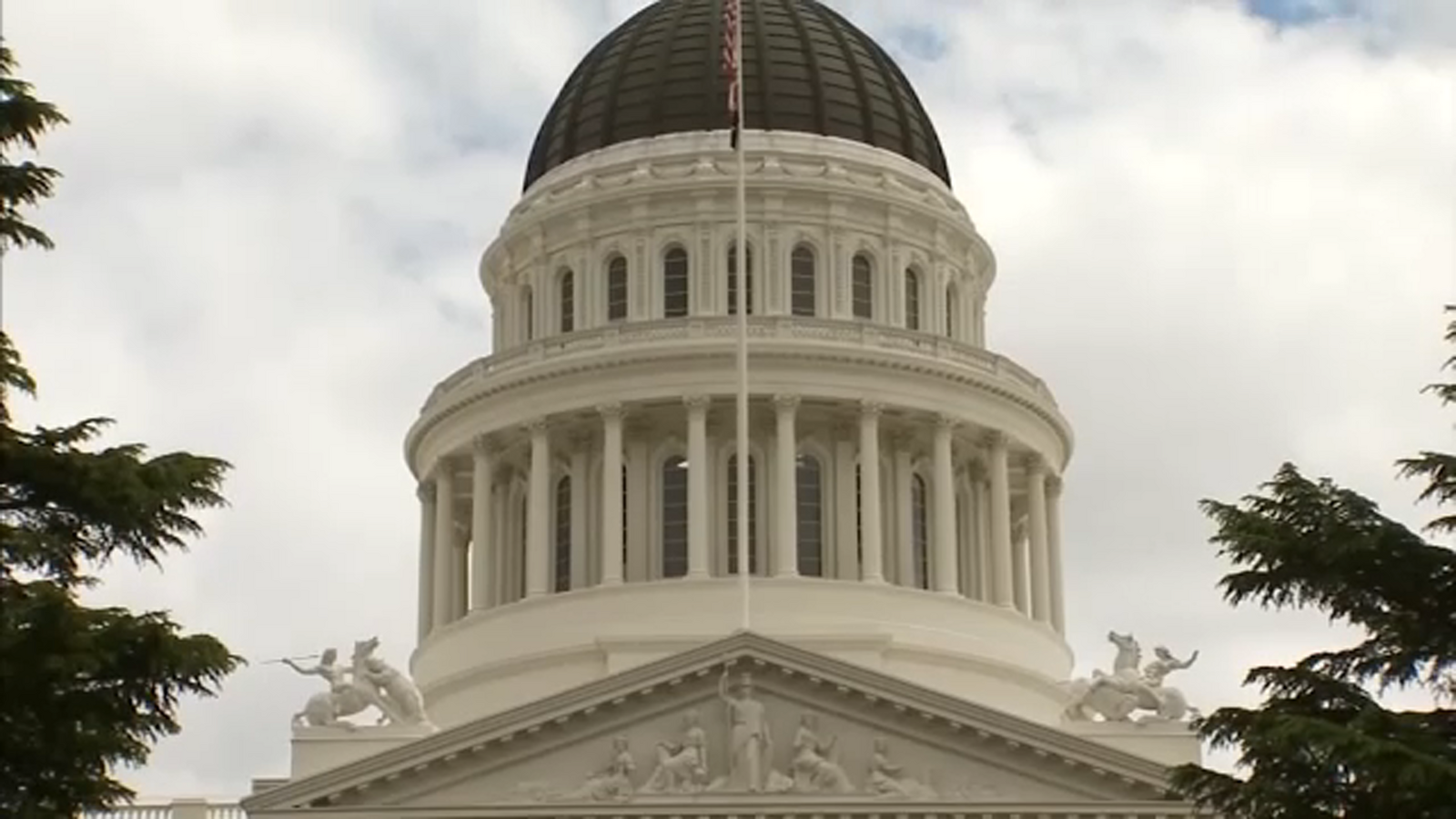 Speaker Rivas removes two Valley Republicans, one Democrat from Assembly committees