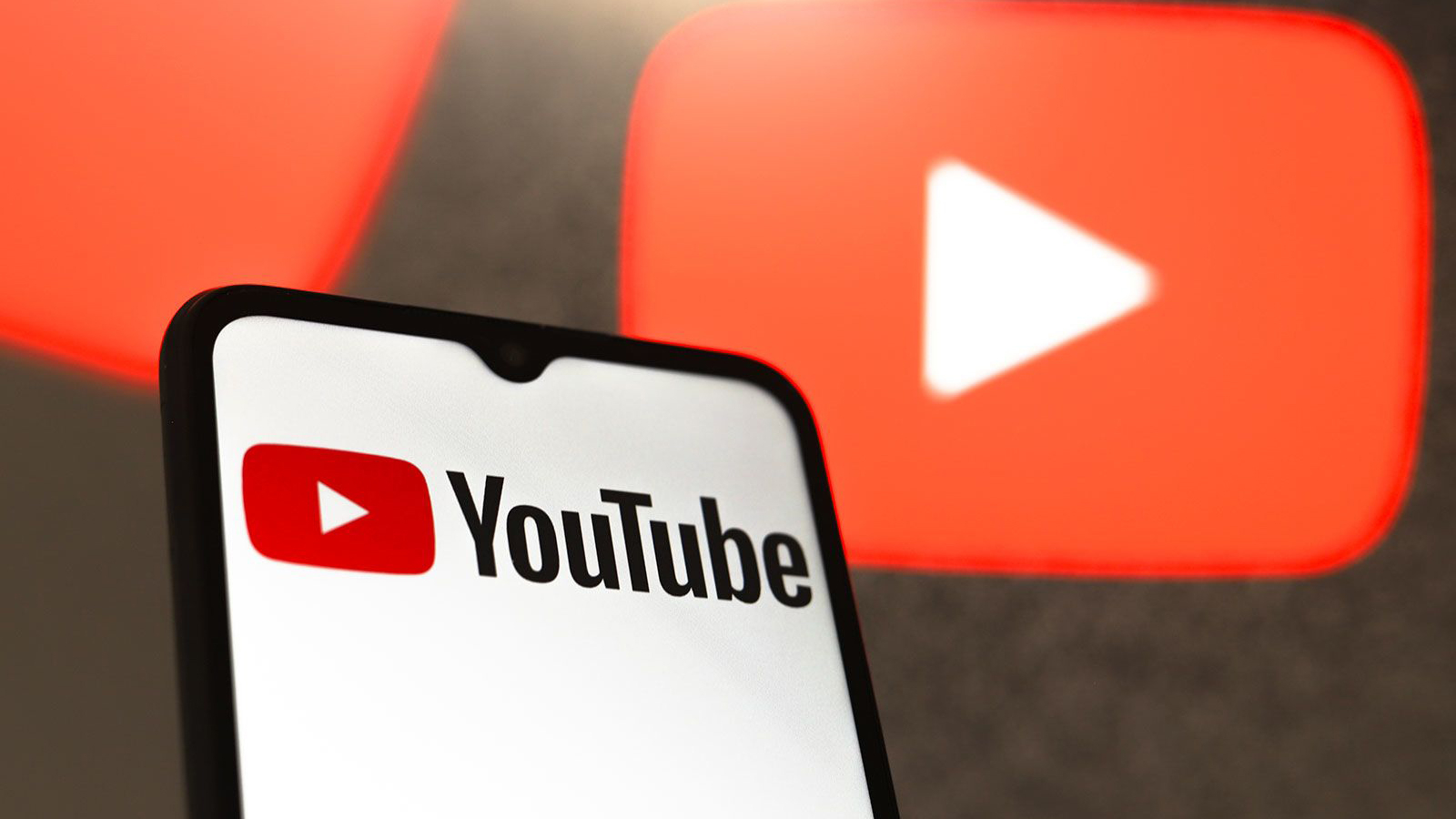 YouTube cracks down on gambling videos trying to lure viewers to unapproved sites
