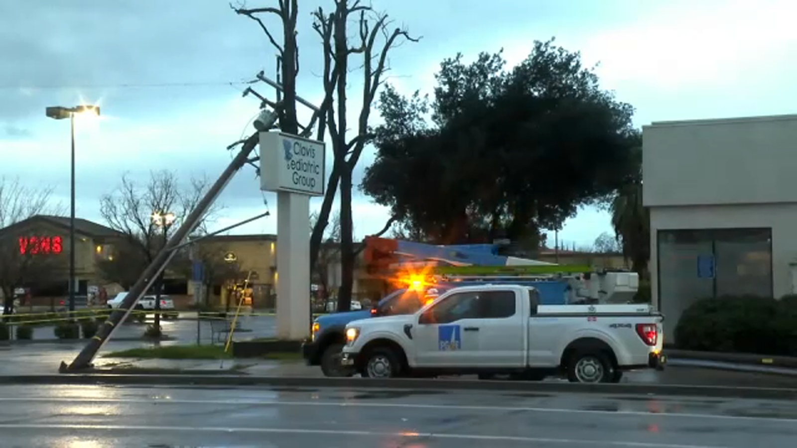 Car crashes into pole in southeast Fresno, knocking out power for nearby residents