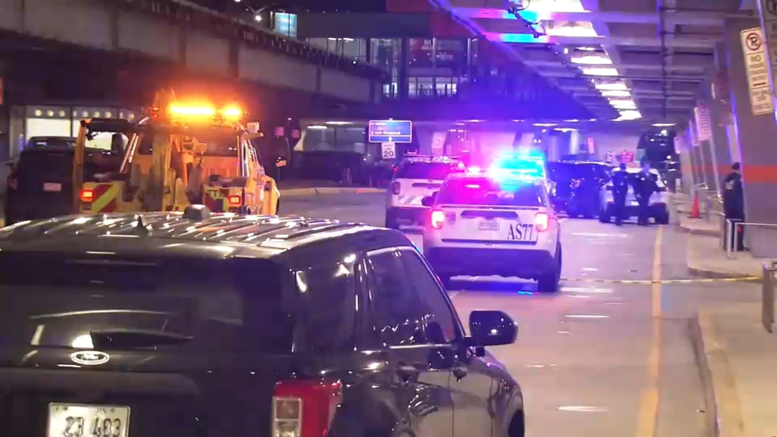 Man shot outside Chicago's O'Hare Airport following altercation