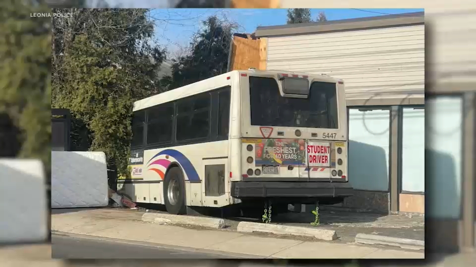 NJ Transit bus operated by student driver crashes into office building