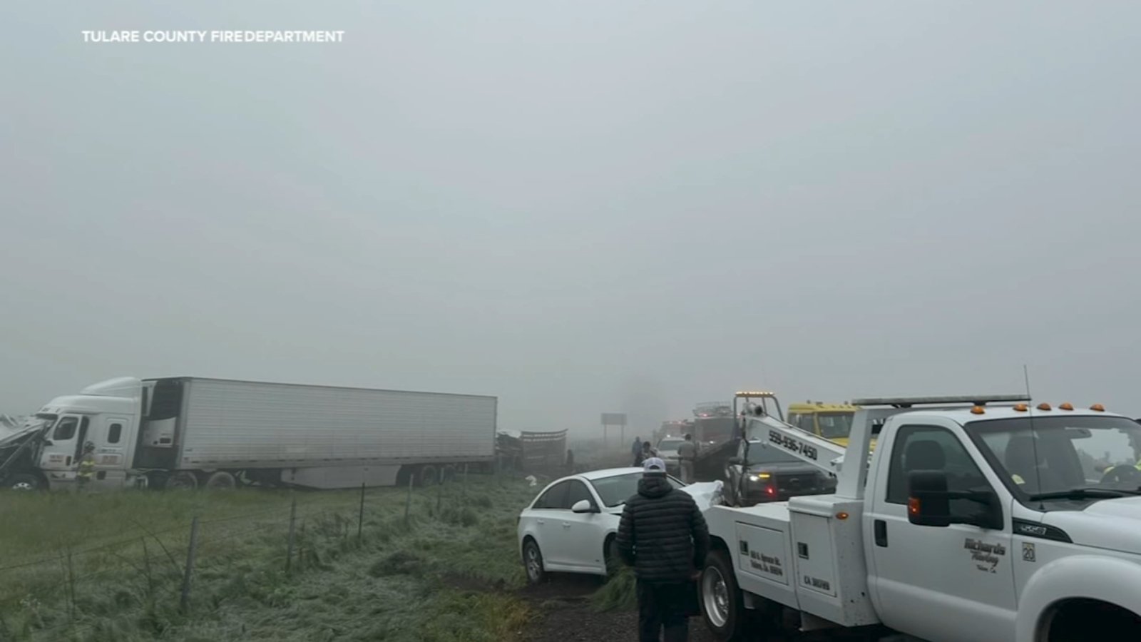 6 hospitalized with minor injuries following multi-car crash in Tulare County