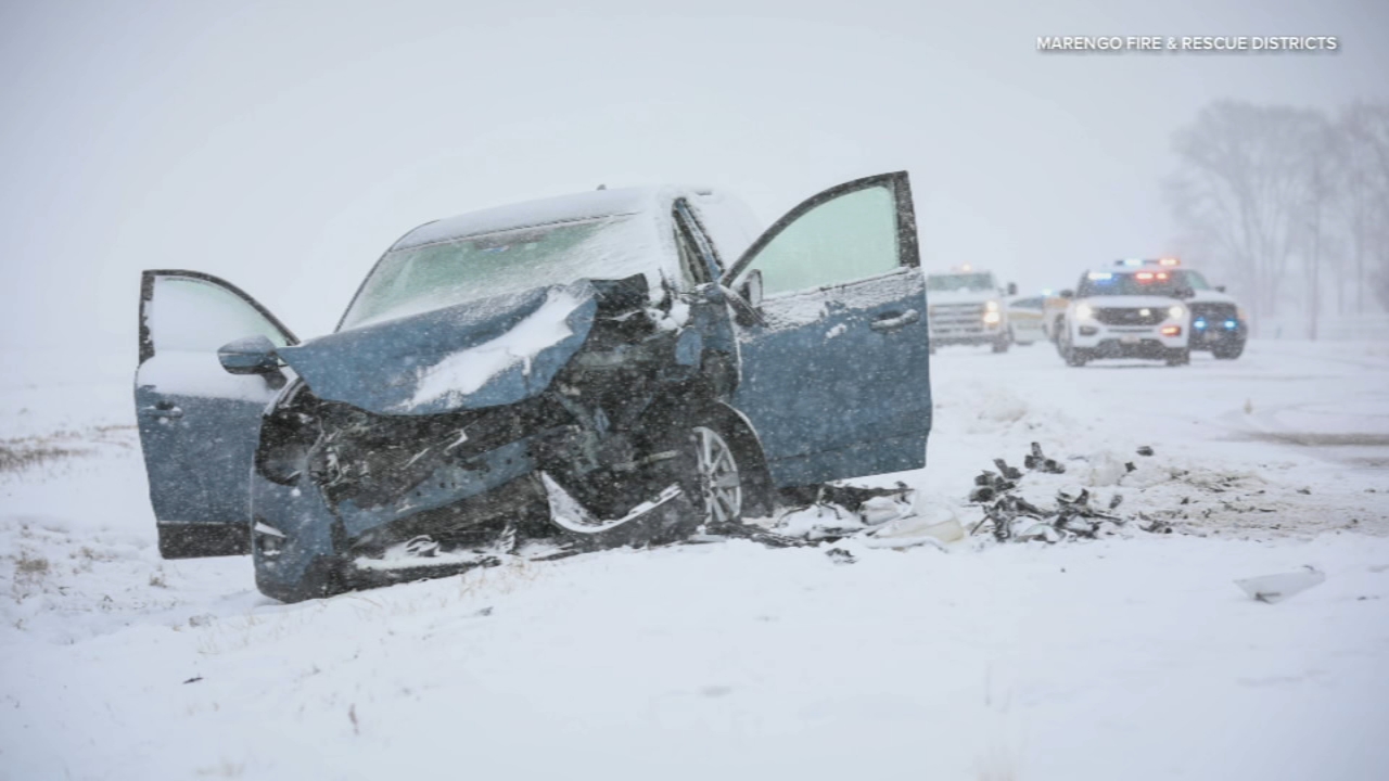 5 injured in suburban crash during 'whiteout conditions': officials