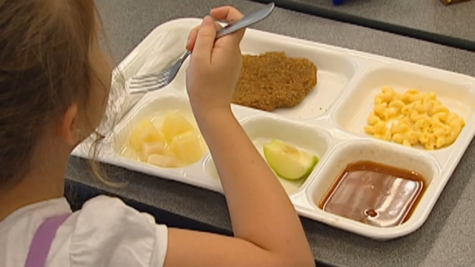 New 1st-in-the-nation CA legislation aims at phasing out ultra-processed foods in school meals
