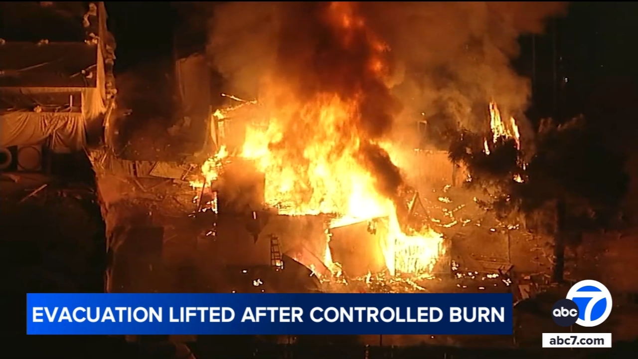 Residents of Pacoima neighborhood allowed back after home explosion