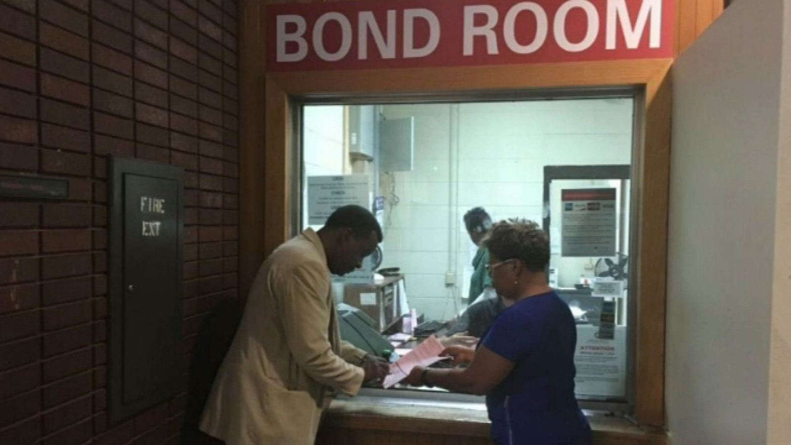 Willie Wilson bails 46 inmates out of Cook County Jail ABC7 Chicago