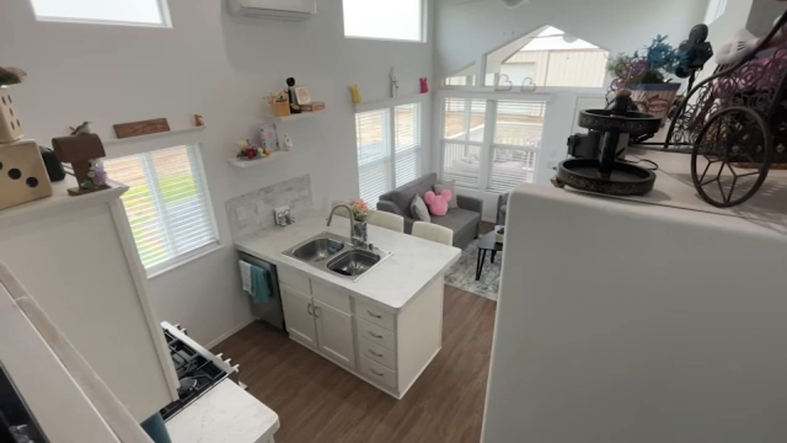 Housing Watch: Owning a tiny home vs. apartment living