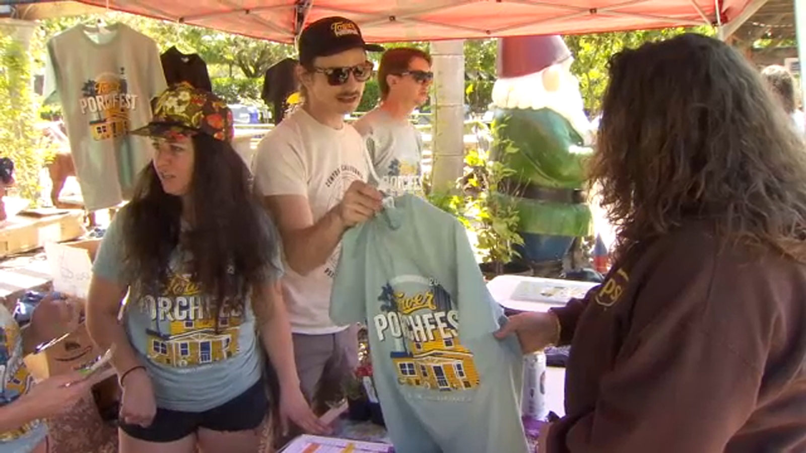 Tower Porchfest pre-party takes over Gazebo Gardens in central Fresno