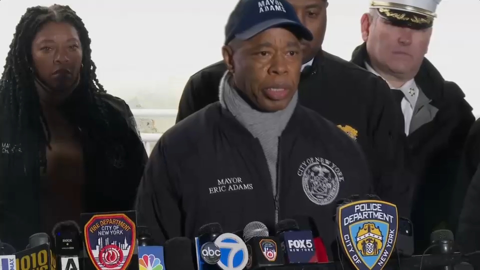 Mayor Adams, officials hold update on deadly Hudson River helicopter crash
