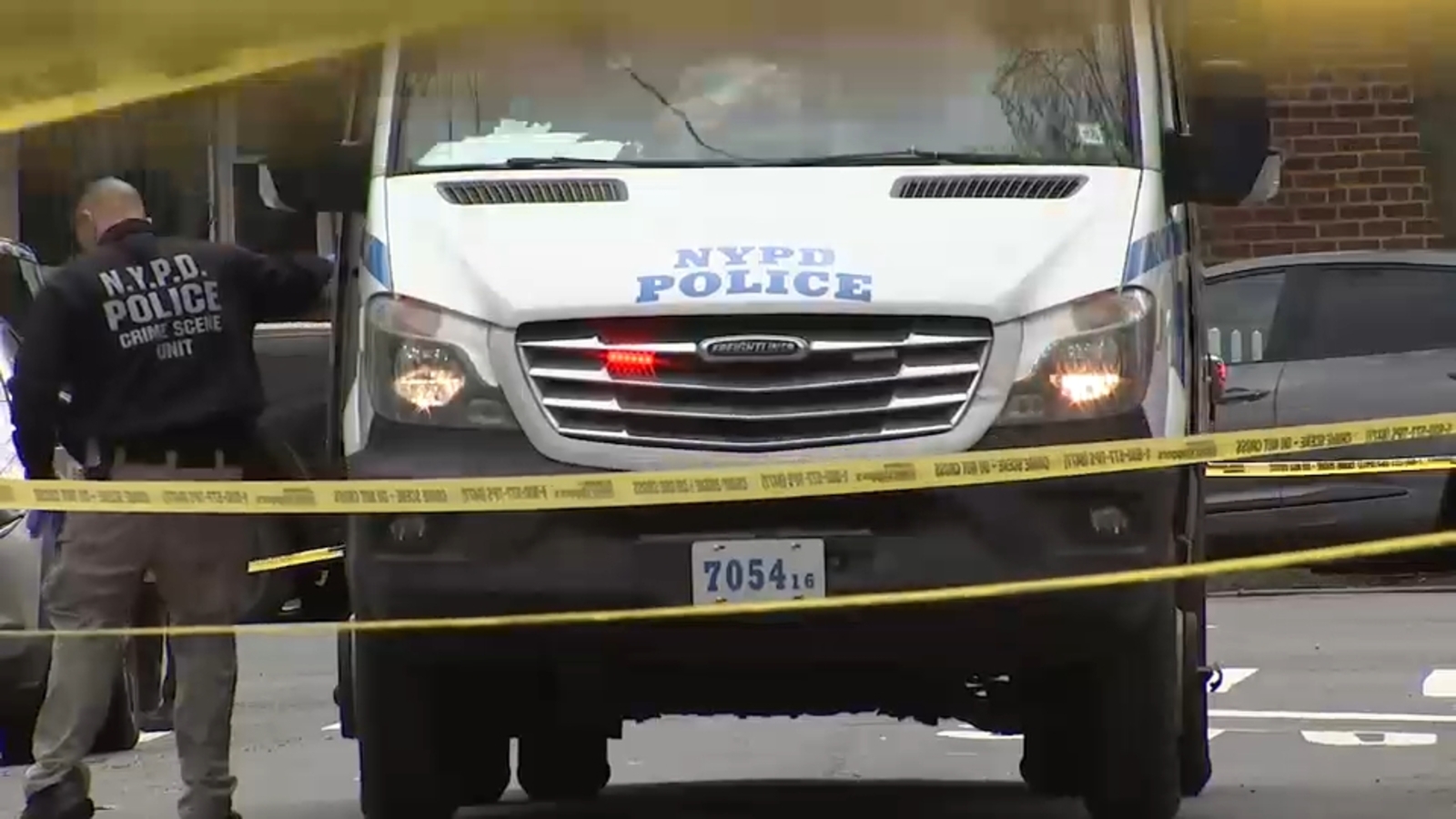NYC Crime: 24-year-old fatally shot in front of Bronx home - ABC7 New York
