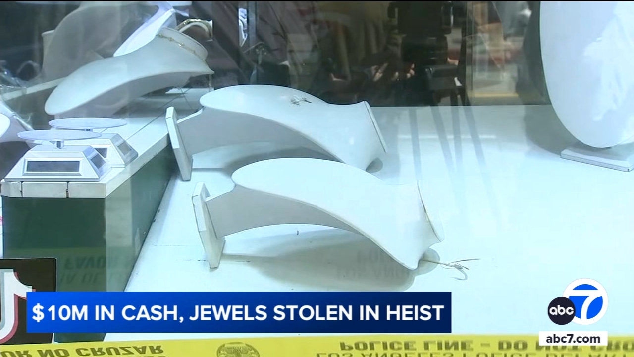 Thieves escape with $10M worth of merchandise from DTLA jewelry store