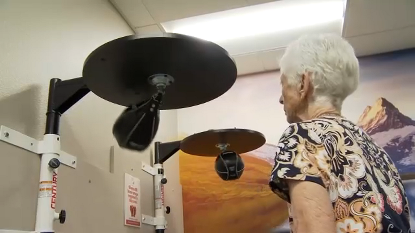 Fighting Parkinson's disease one swing at a time through boxing in Visalia