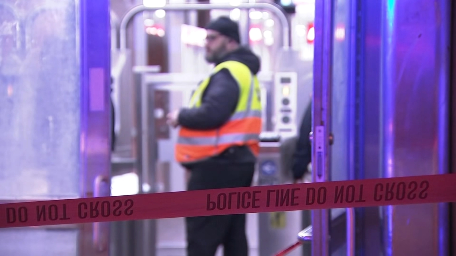 Chicago crime: 13-year-old boy shot on CTA Red Line train at Garfield ...