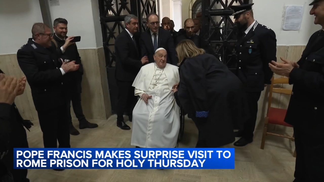Pope Francis visits Roman prison