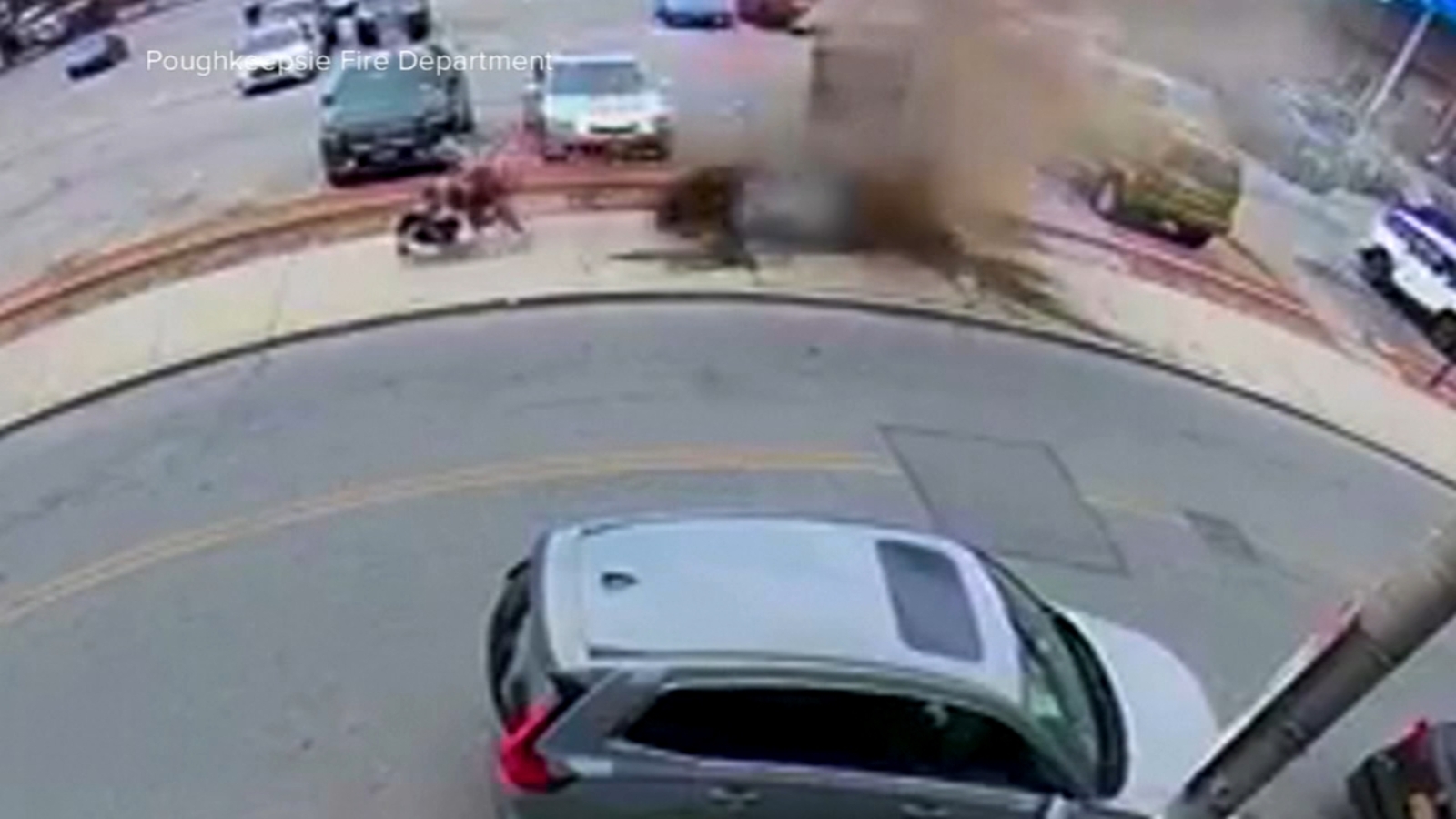 Manhole cover explosion: Family walking in New York nearly hit by exploding manhole covers | Video