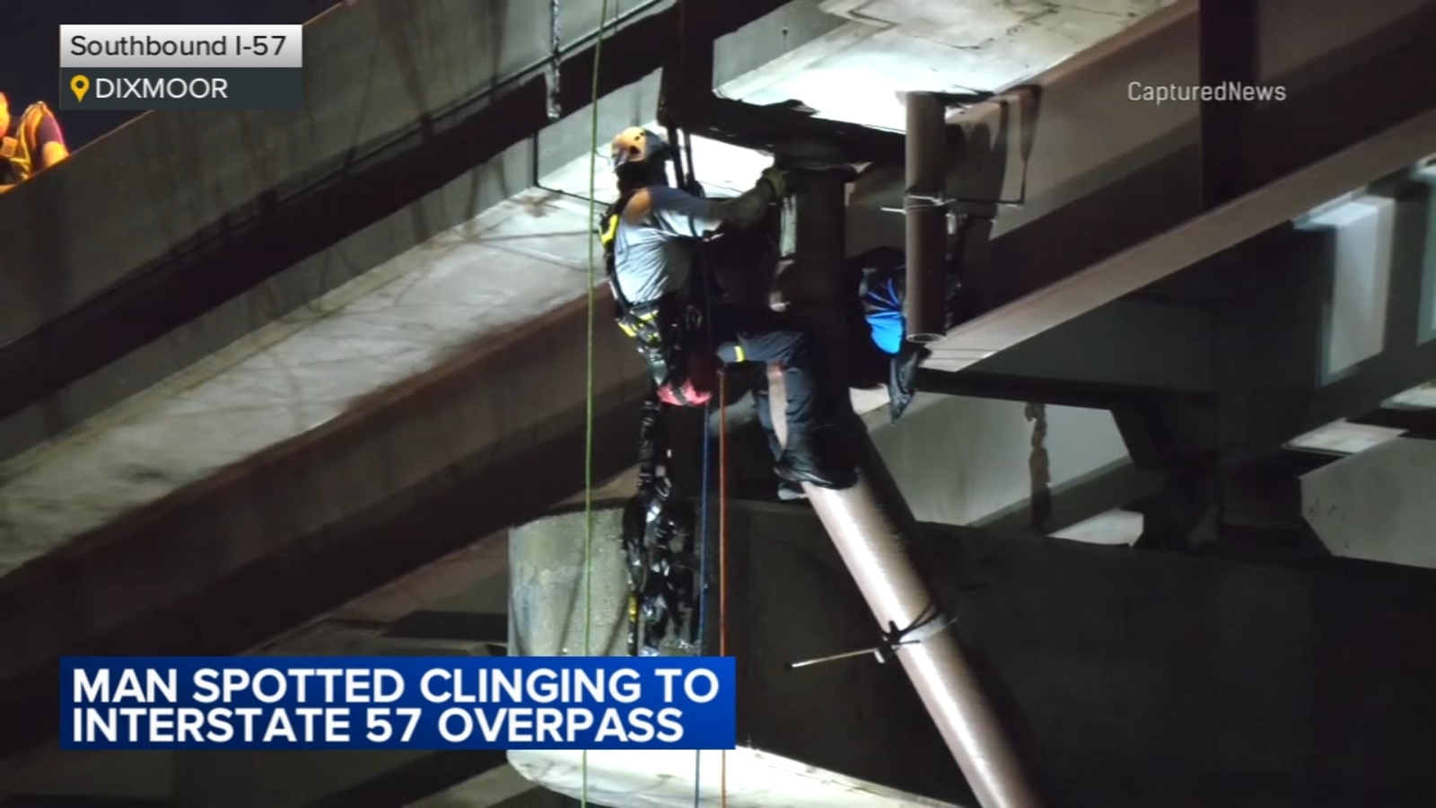 Video shows man clinging to I-57 overpass near Thorton Road in in ...