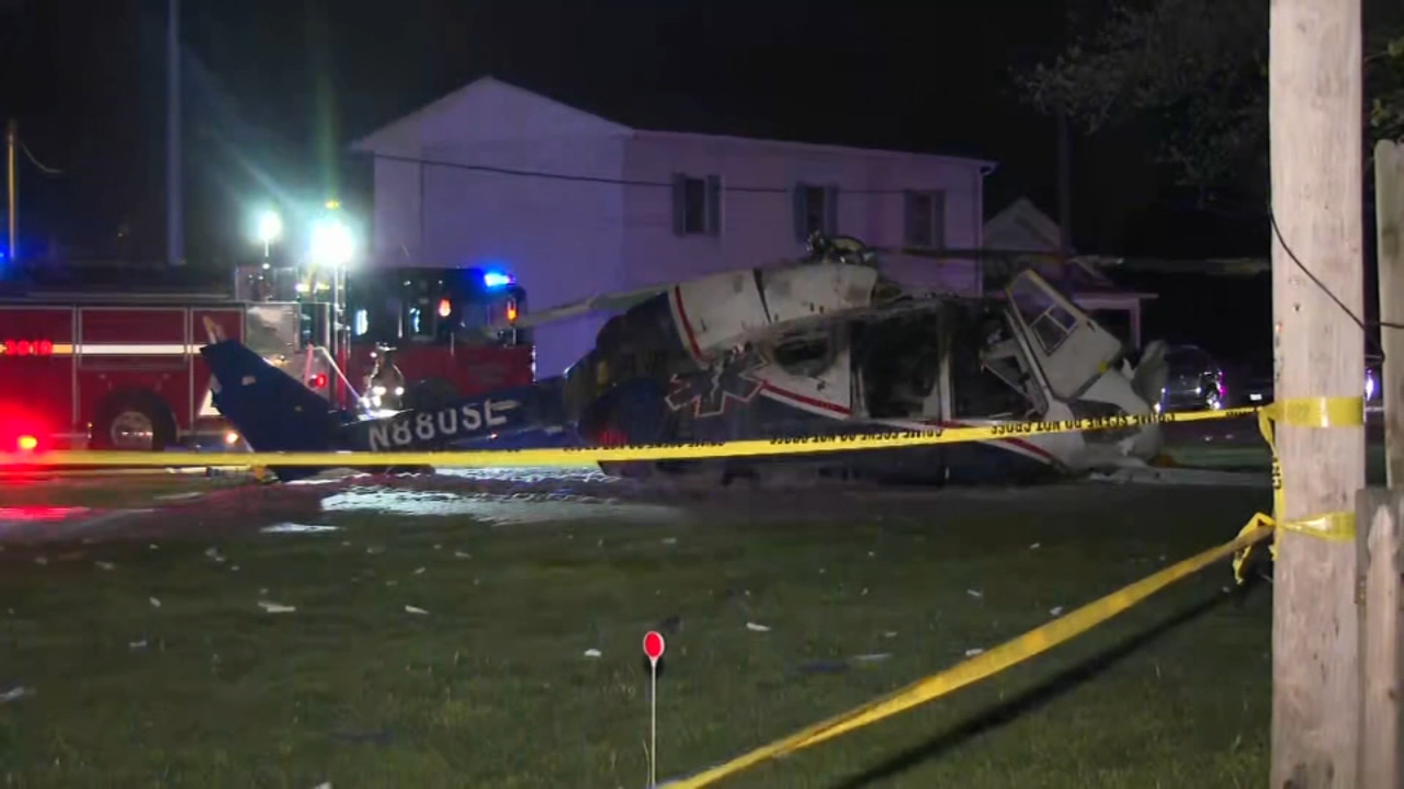 Medical helicopter crashes in Illinois, officials say all crew members rescued