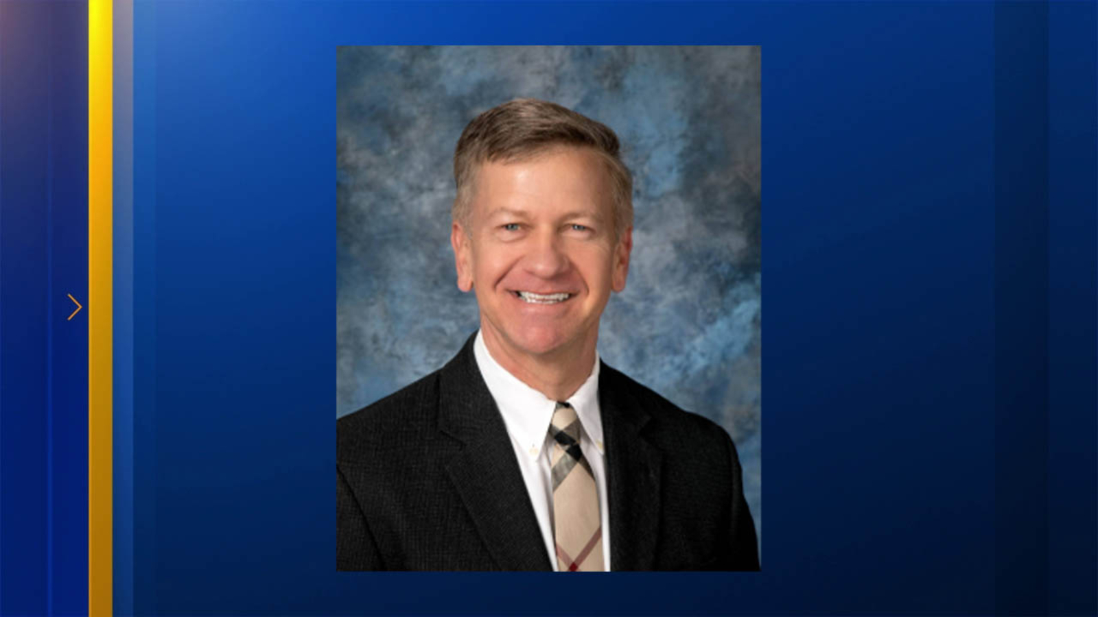 Selma Mayor Scott Robertson charged with polling site electioneering, DA says