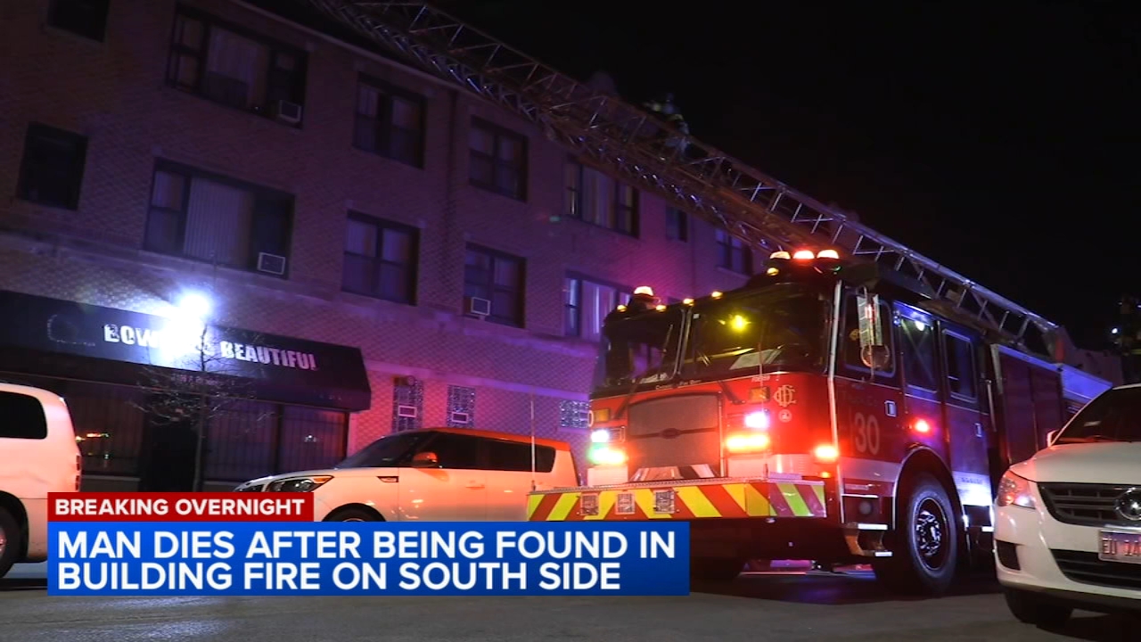 1 killed in Greater Grand Crossing apartment fire