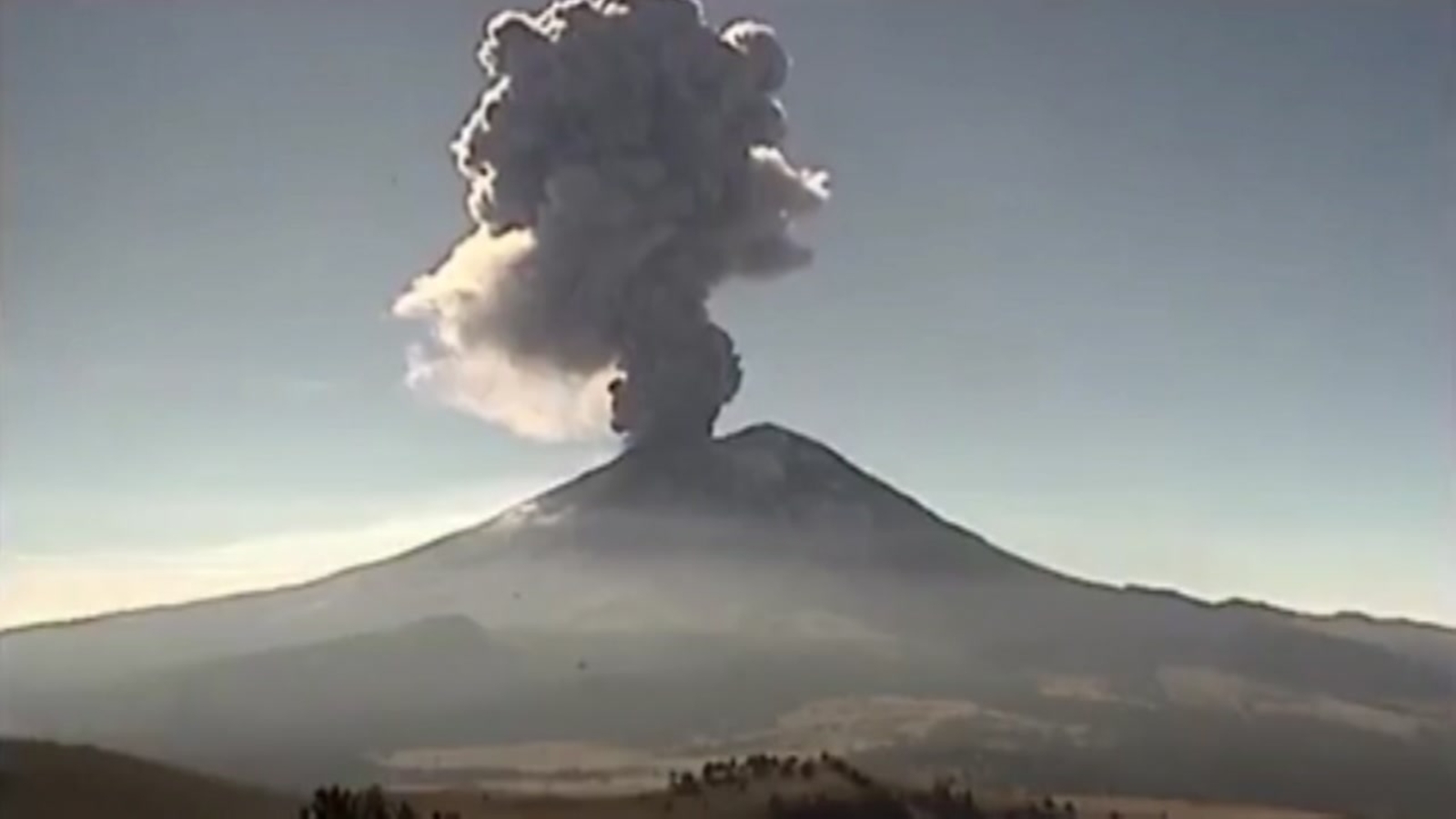 Mexican volcano erupts 324 times in 24 hours, officials say ABC13 Houston
