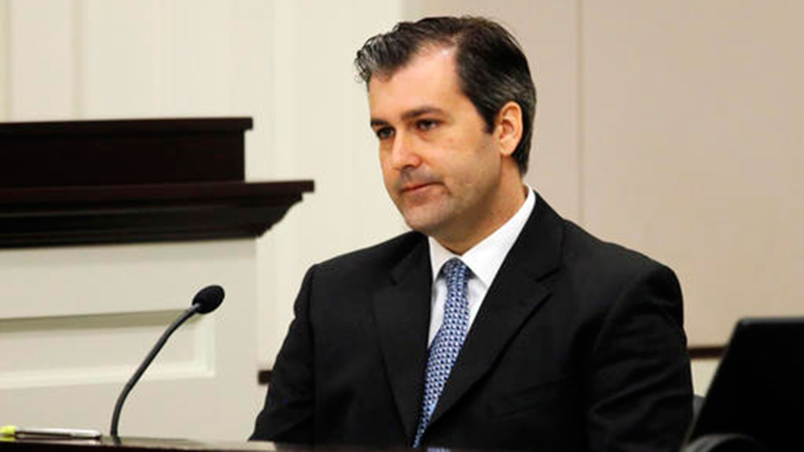 Penghentian persidangan diumumkan bagi mantan petugas yang menembak dan membunuh orang tak bersenjata di Carolina Selatan