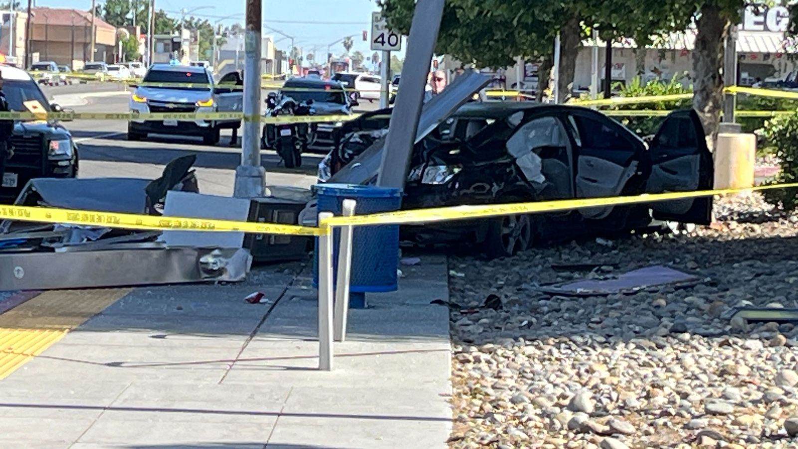 Man kidnaps pregnant woman then hits 2 people with car during chase in central Fresno, police say