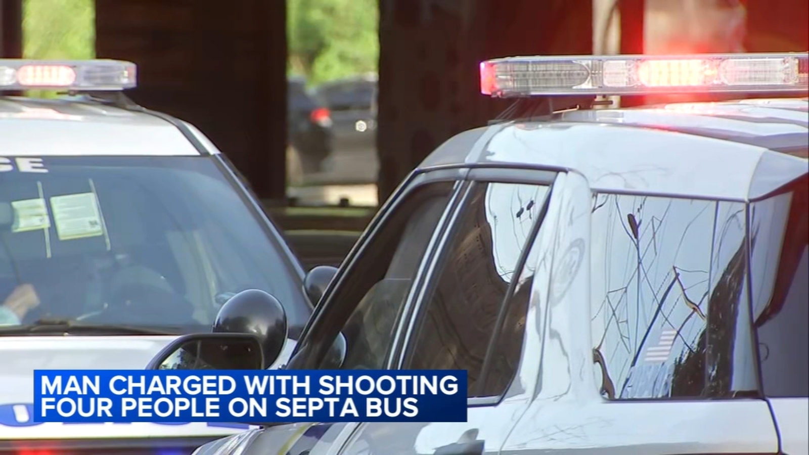 Man arrested after shooting 4 people on SEPTA bus in Philadelphia's ...