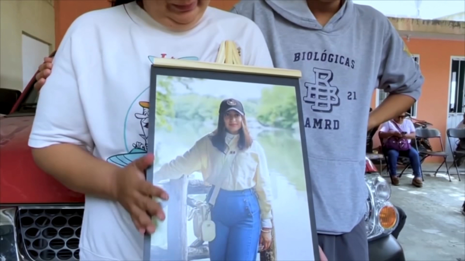 Cadet ID'd as 1 of 2 victims killed after Mexican Navy ship crashed into Brooklyn Bridge: Official