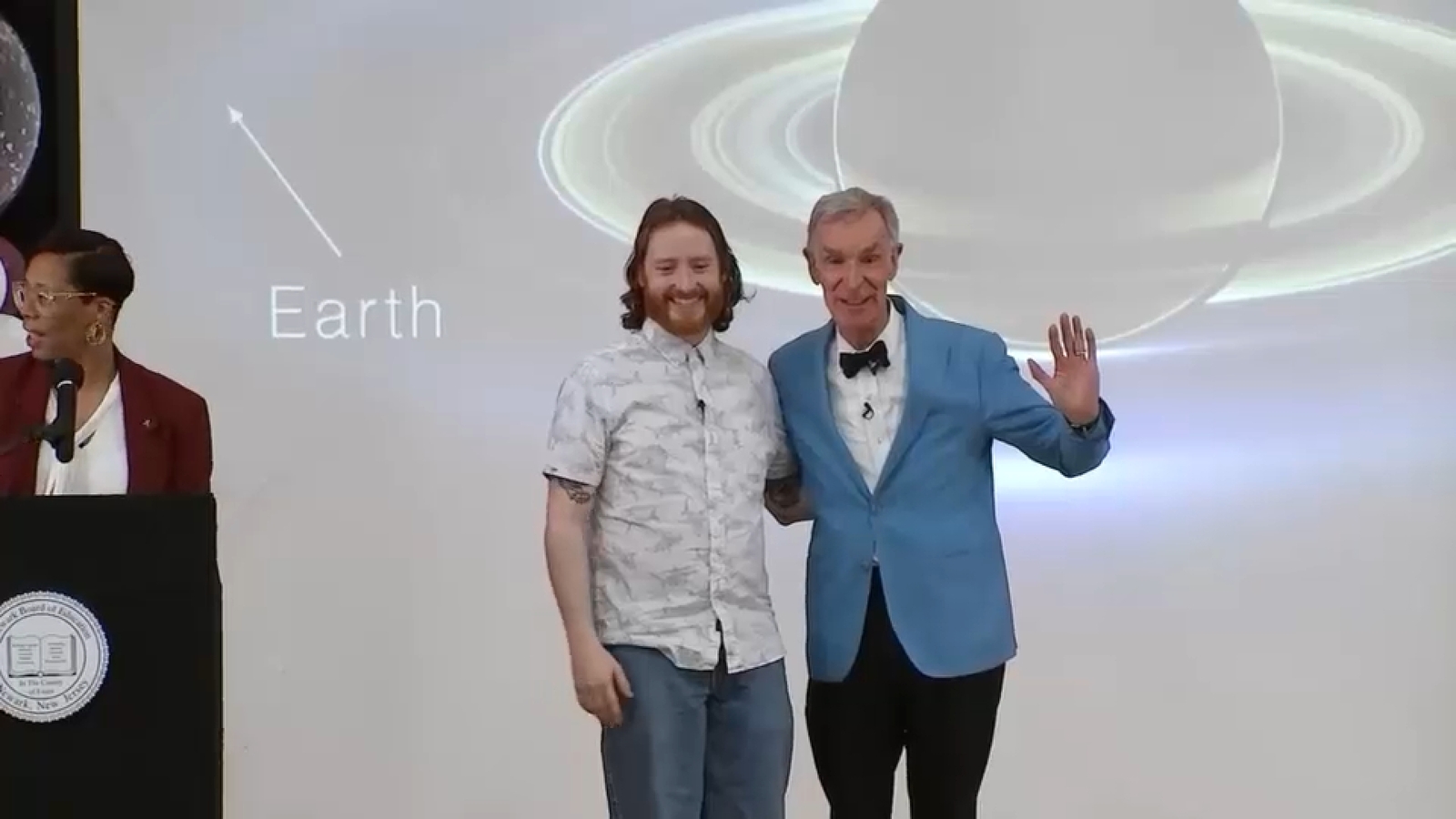Bill Nye the Science Guy helps honor 'America's Favorite Teacher' in Newark