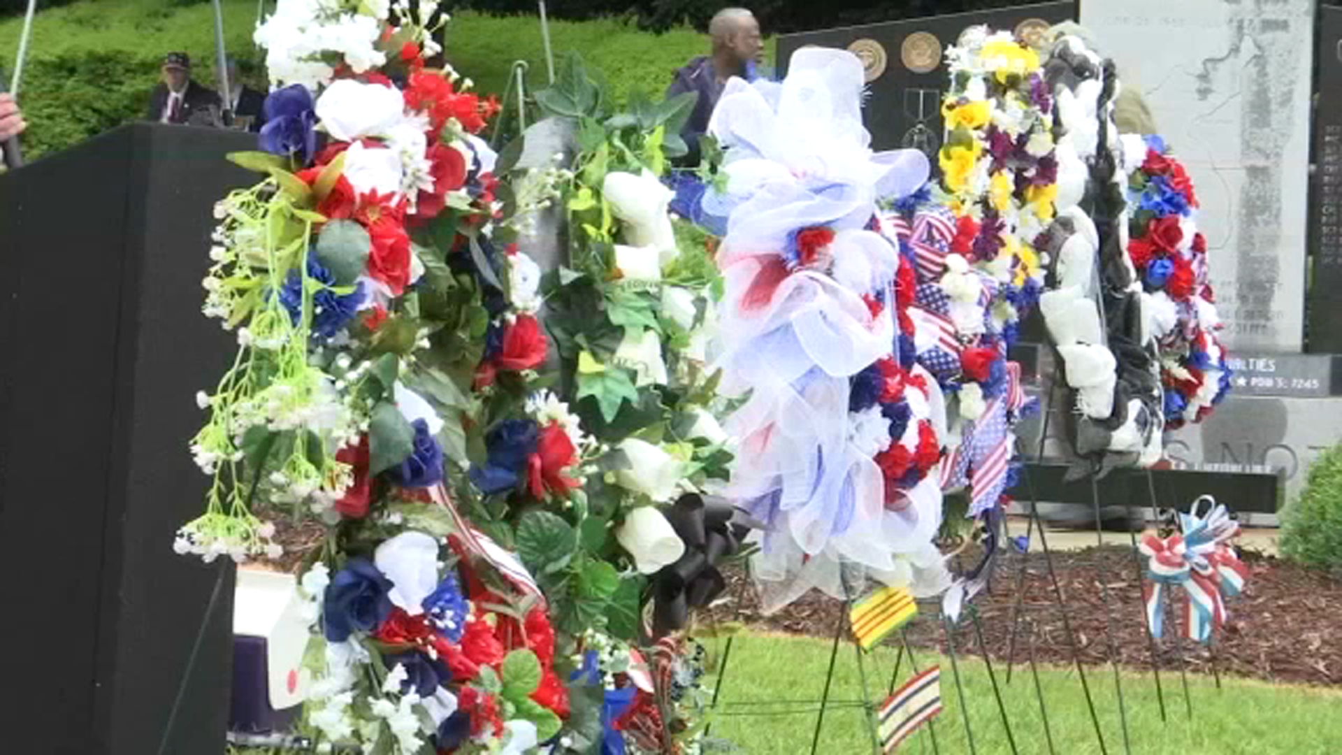 Military community gathers in Fayetteville honor fallen servicemembers