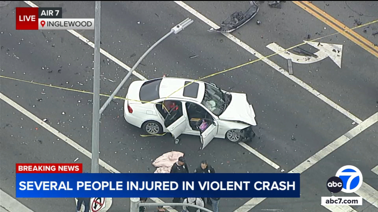 Police chase involving carjacking suspect ends in crash in Inglewood
