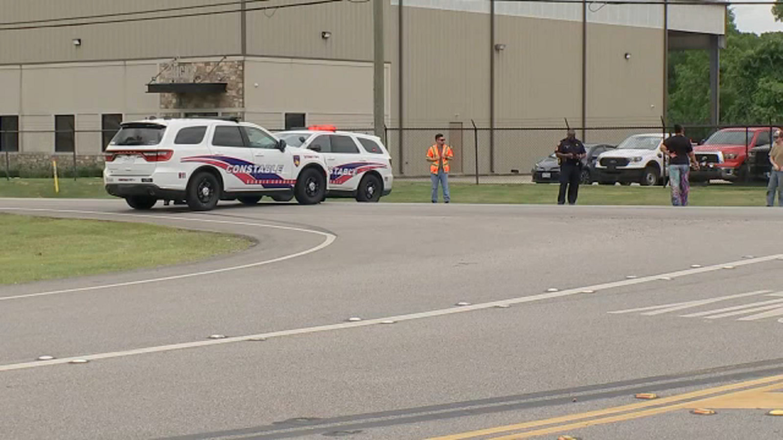 Man arrested after hourslong SWAT standoff in north Harris County, Pct ...