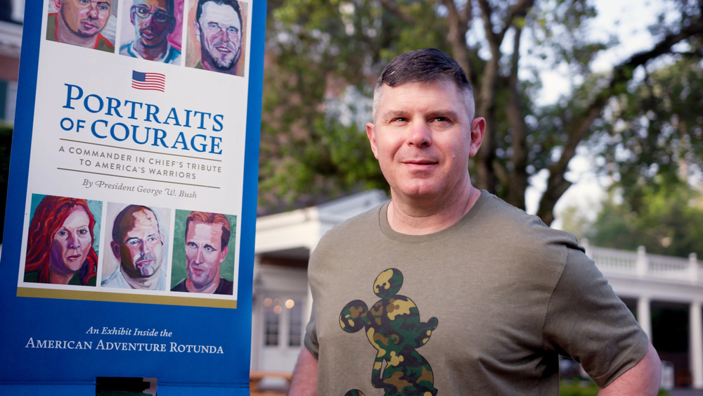 Military family sees father's portrait at Walt Disney World