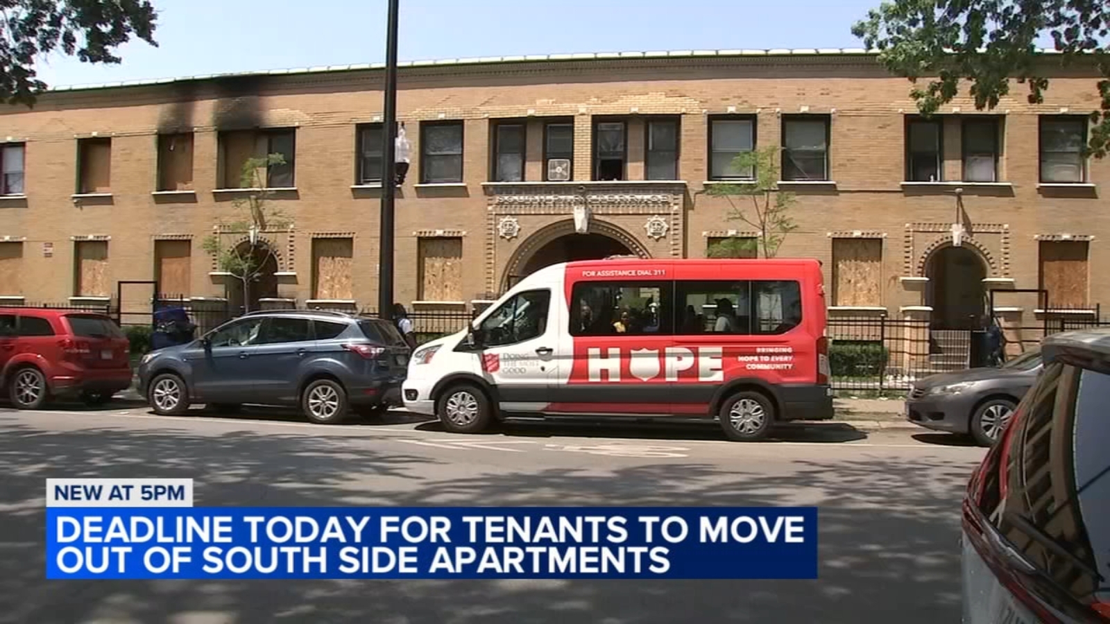 Several tenants move out of Chicago apartment building in 6100-block of  South King Drive after 2-day notice to vacate - ABC7 Chicago