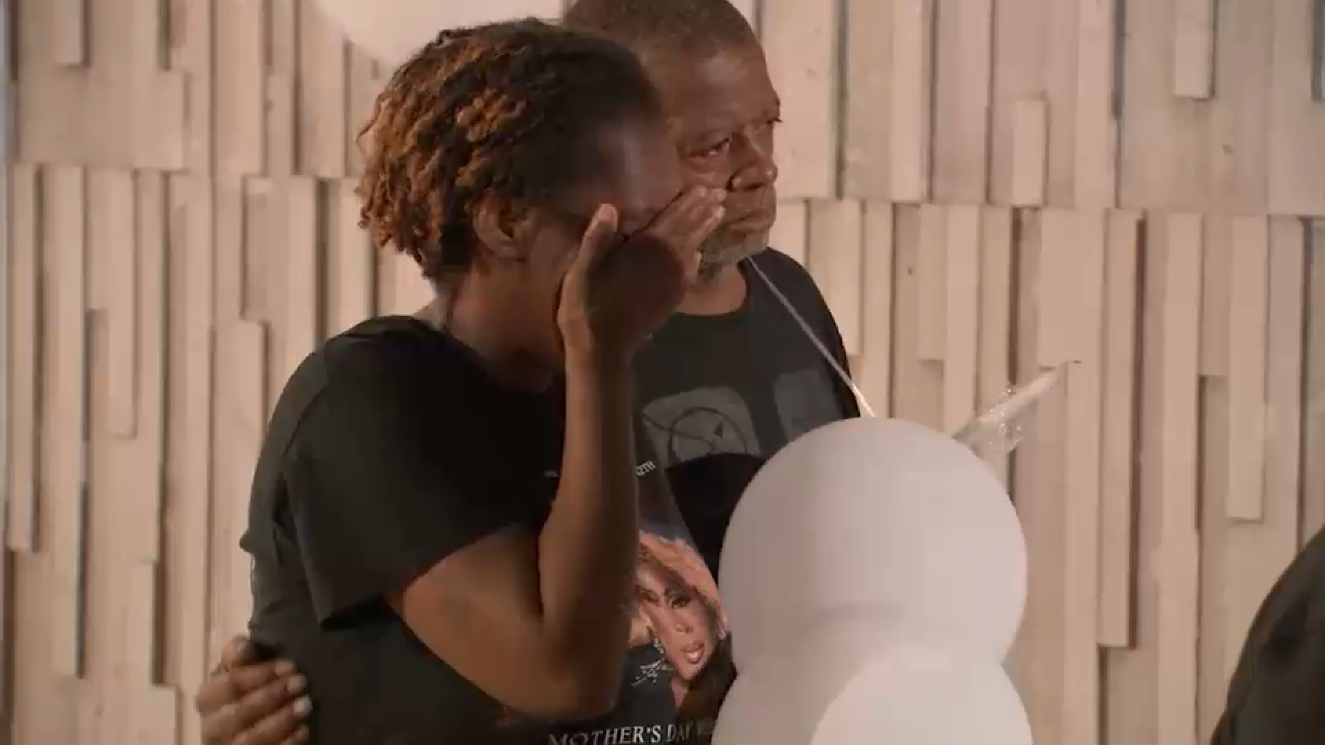 Emotional vigil held for 2-year-old boy believed be dumped in Bronx River by father