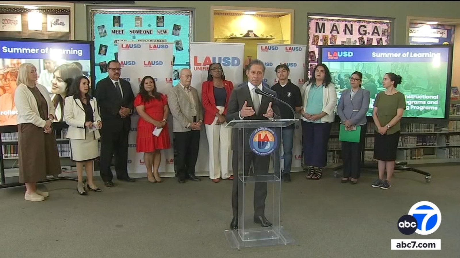 LAUSD offering virtual summer school due to ICE concerns from families LAUSD offering virtual summer school due to ICE concerns from families