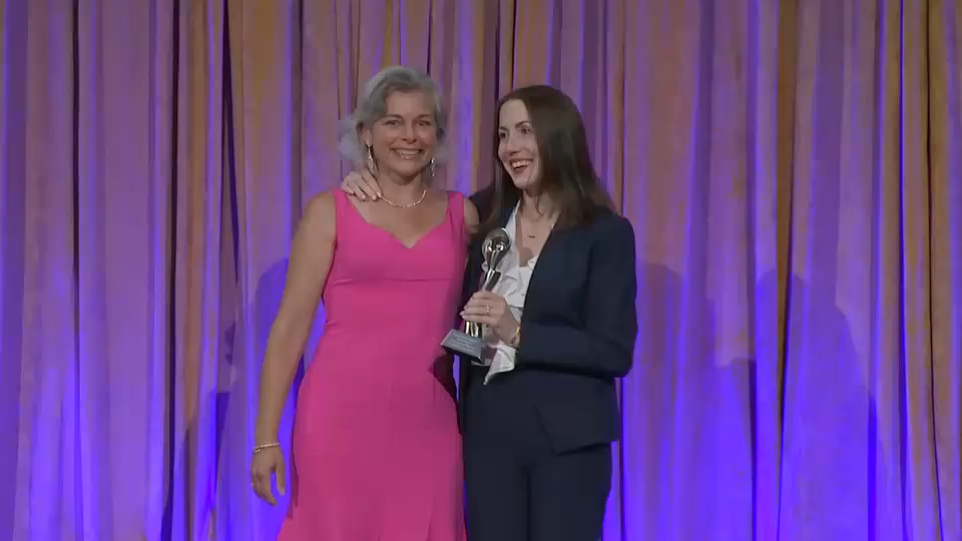 Eyewitness News reporter Stacey Sager wins Gracie Award
