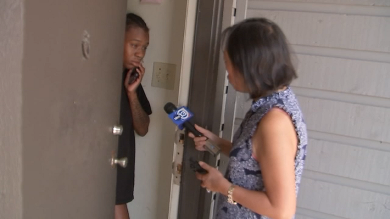 Mom accused of leaving kids home alone with wine bottle denies it to ...