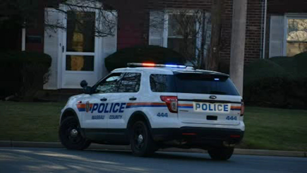 Long Island residents concerned after string of attempted break-ins