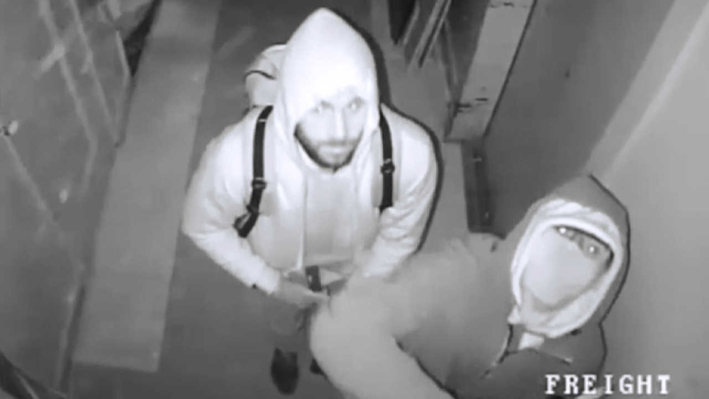Police searching for 3 men involved in $6 million Midtown jewelry heist