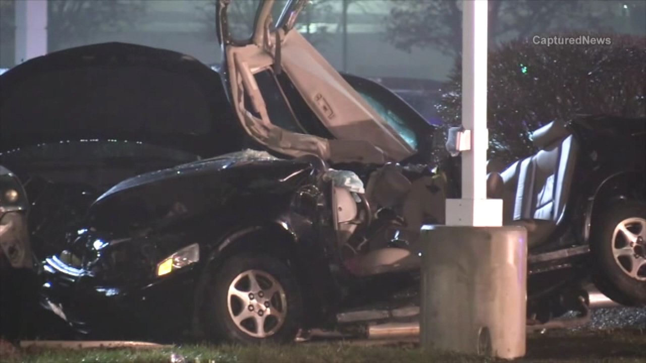 3 hurt in Naperville rollover crash involving ambulance; intersection ...