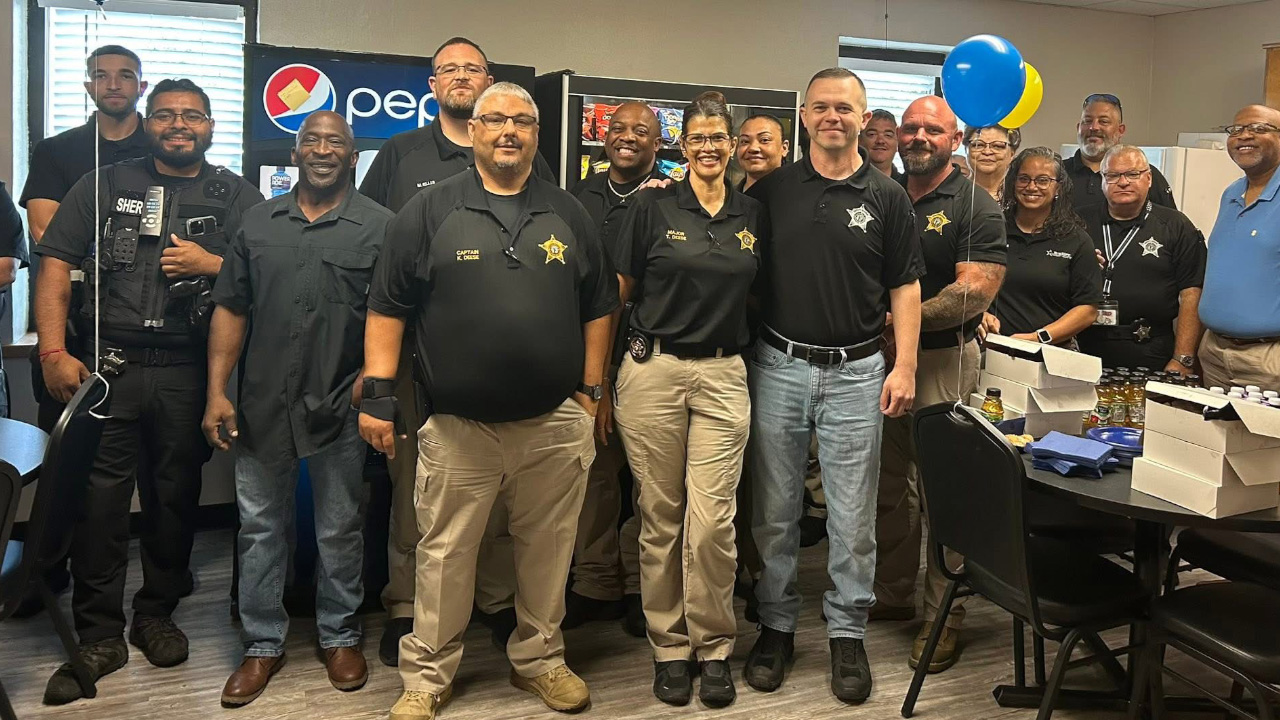 Robeson Co. deputy returns to work after being shot in line of duty