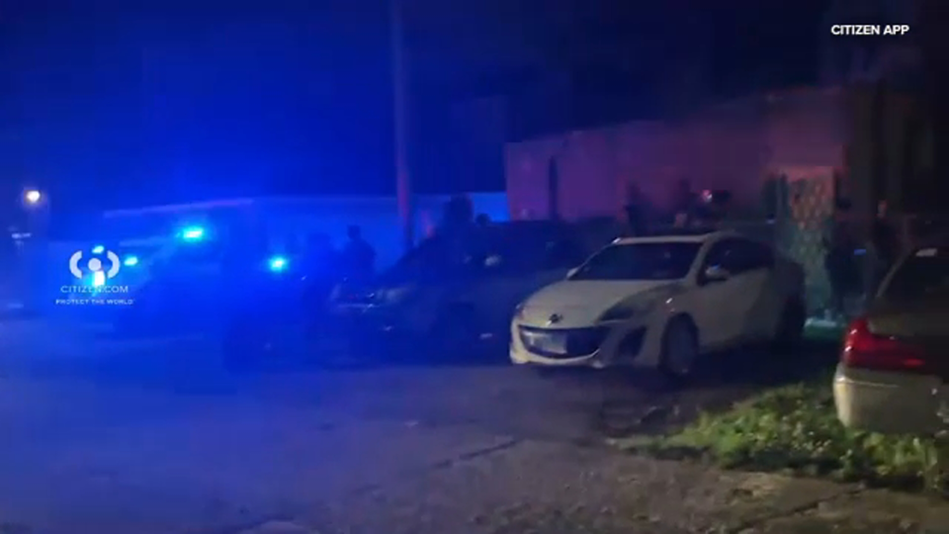 15-year-old boy shot, seriously injured on West Side: Chicago police