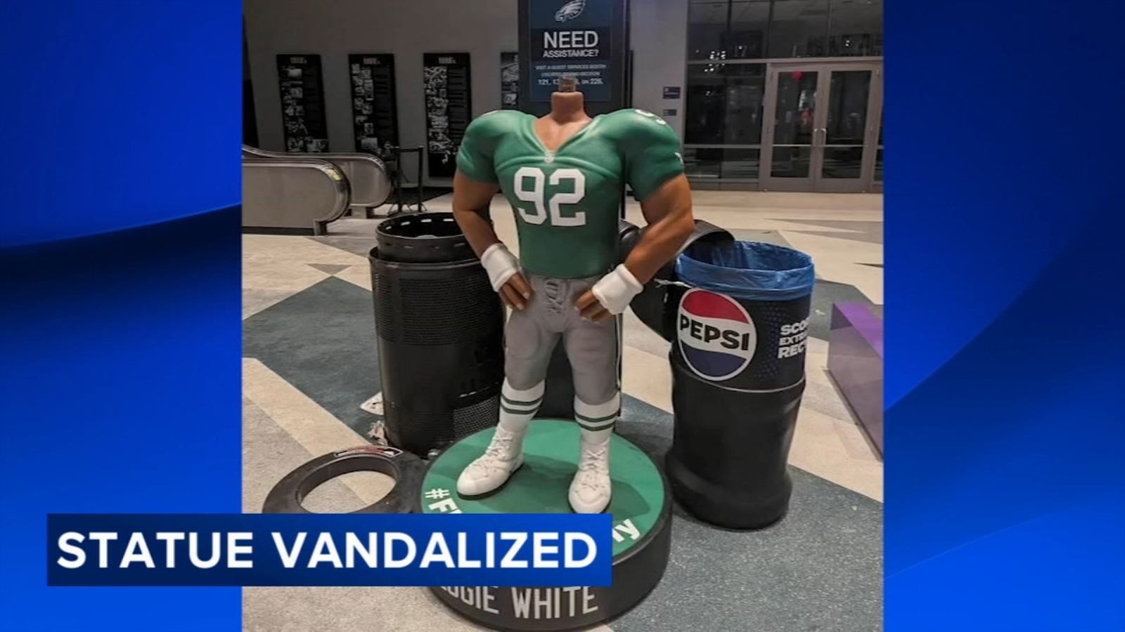 Soccer fans vandalize bobblehead statue of Eagles legend Reggie White at Lincoln Financial Field