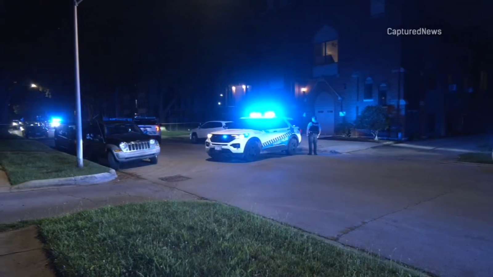 Chicago police officer fires shot in foot chase on Champlain Avenue in ...