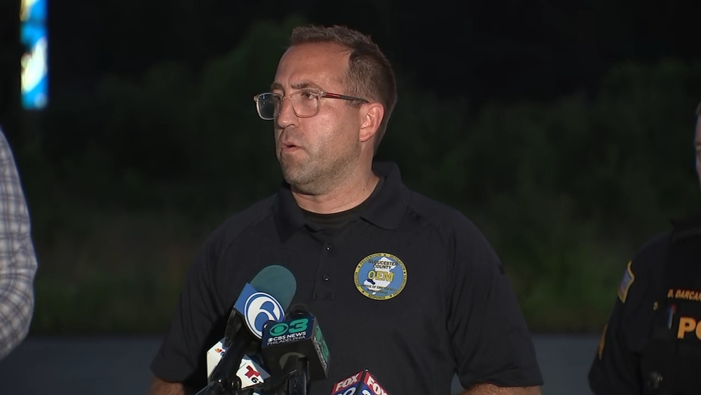 Officials provide update on small plane crash in NJ
