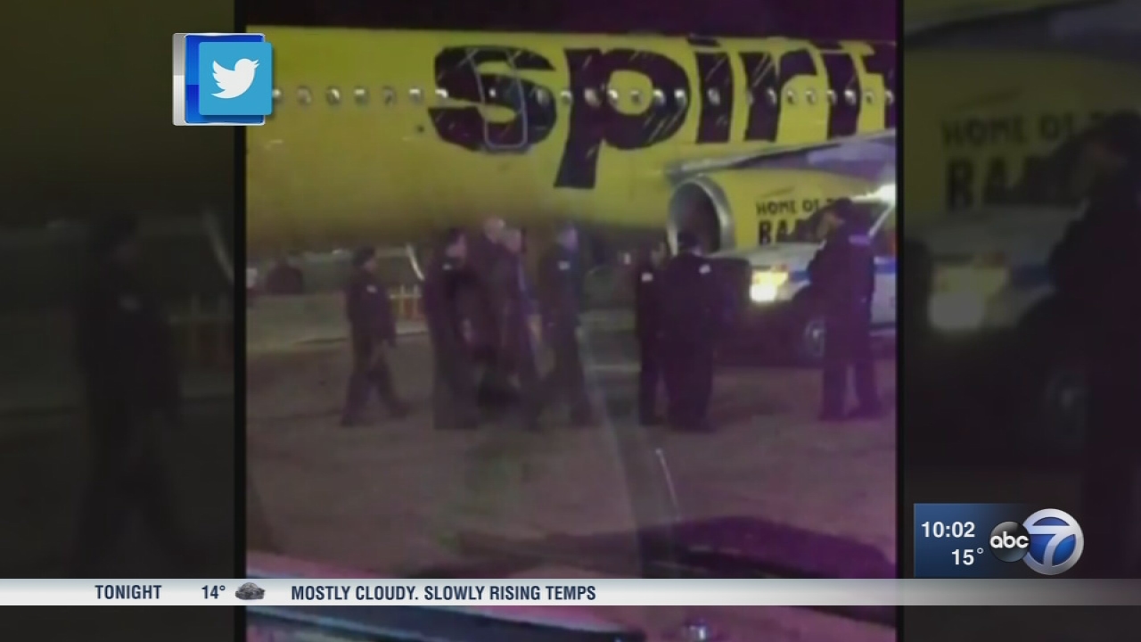 Passengers on edge after passenger breaches security at O'Hare