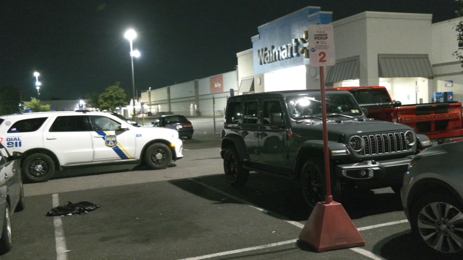 Argument over parking spots leads to double shooting in Northeast ...